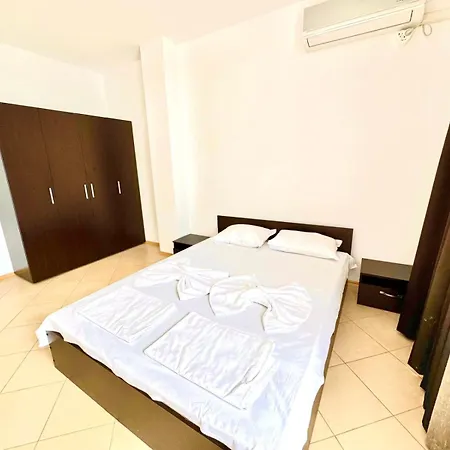 Apartcomplex Grand Kamelia Sunny Апартаменты Солнечный берег