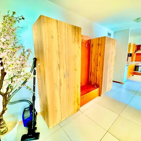 Apartcomplex Grand Kamelia Sunny * Солнечный берег