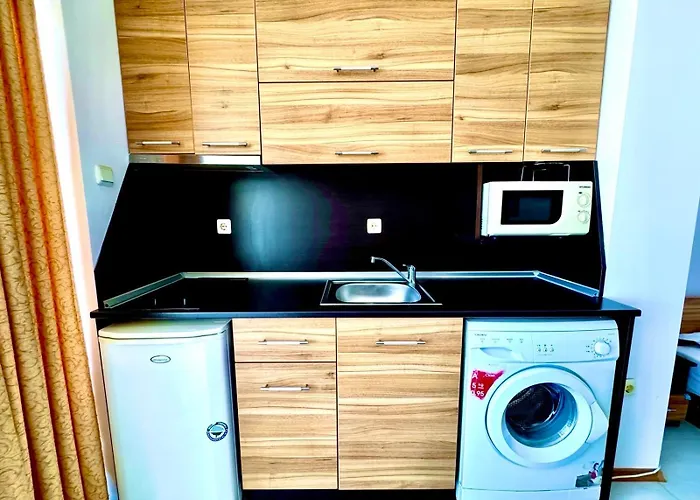 Apartcomplex Grand Kamelia Sunny * Σάνι Μπιτς