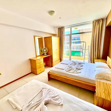 Apartcomplex Grand Kamelia Sunny Sunny Beach