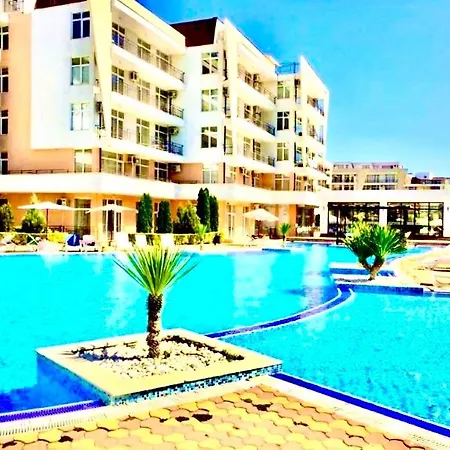 Apartcomplex Grand Kamelia Sunny Sunny Beach