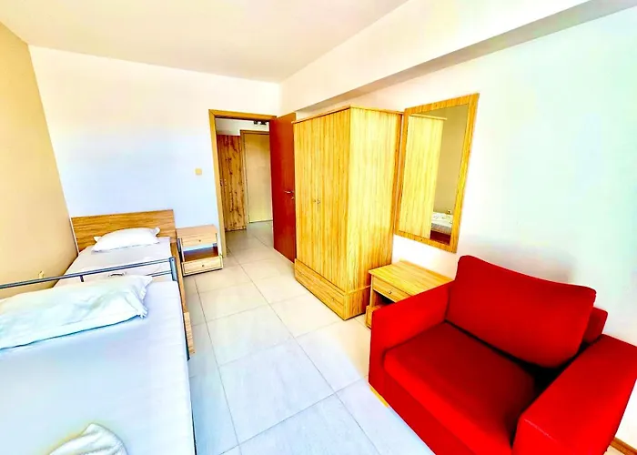 Apartcomplex Grand Kamelia Sunny