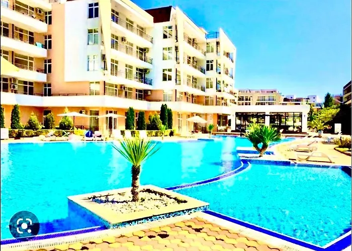 Apartcomplex Grand Kamelia Sunny Sunny Beach