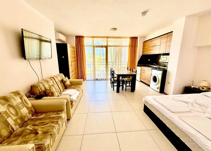 Appartamento Apartcomplex Grand Kamelia Sunny